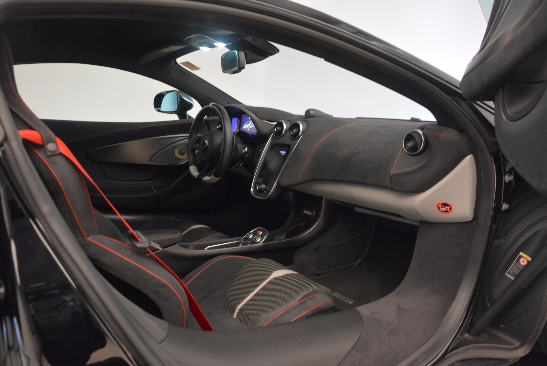 Used-2016-McLaren-570S