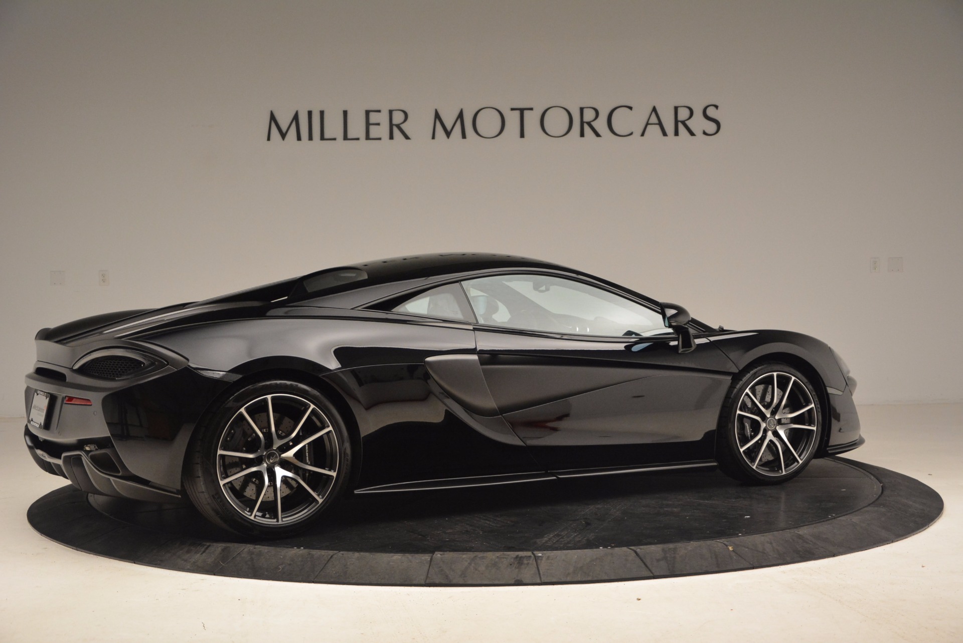 Used-2016-McLaren-570S