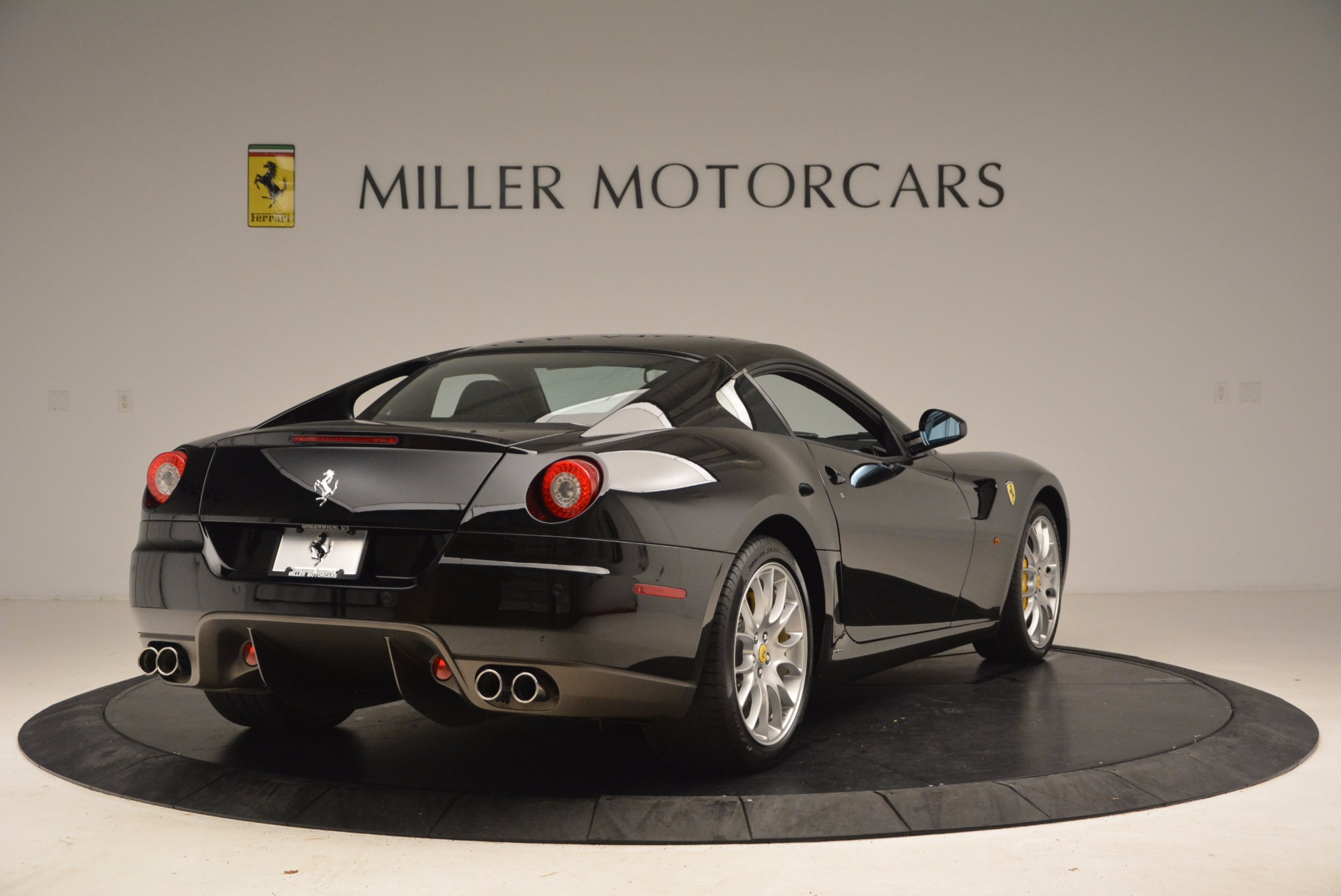 Used-2008-Ferrari-599-GTB-Fiorano