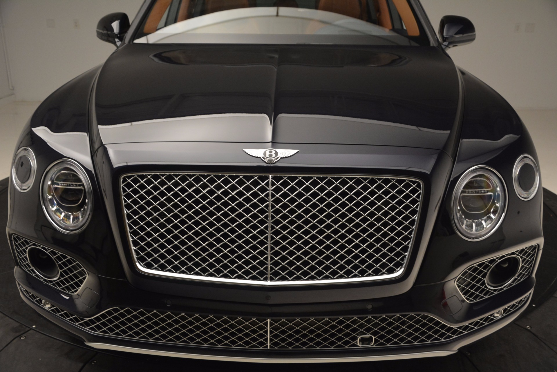 Used-2018-Bentley-Bentayga-W12-Signature