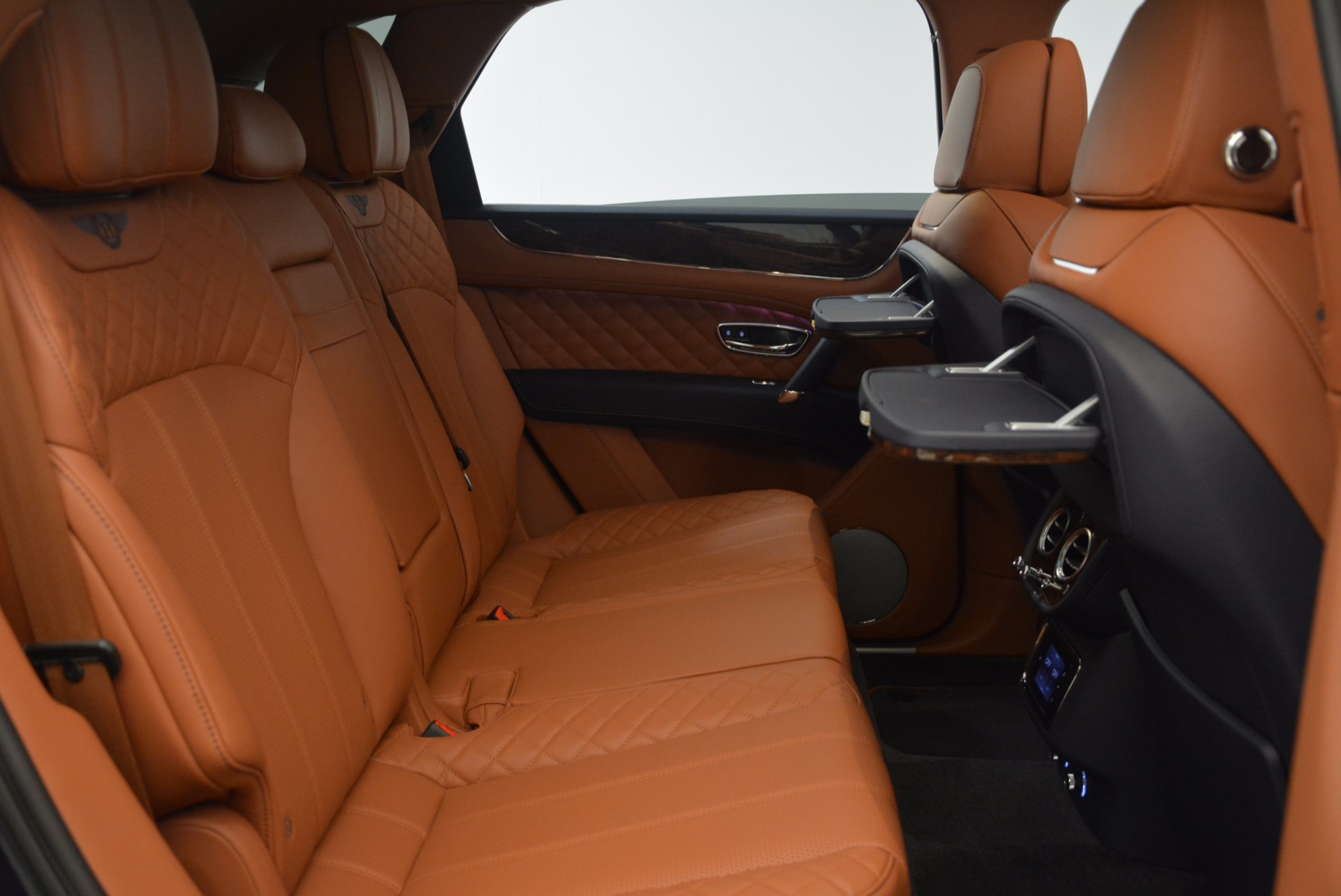 Used-2018-Bentley-Bentayga-W12-Signature