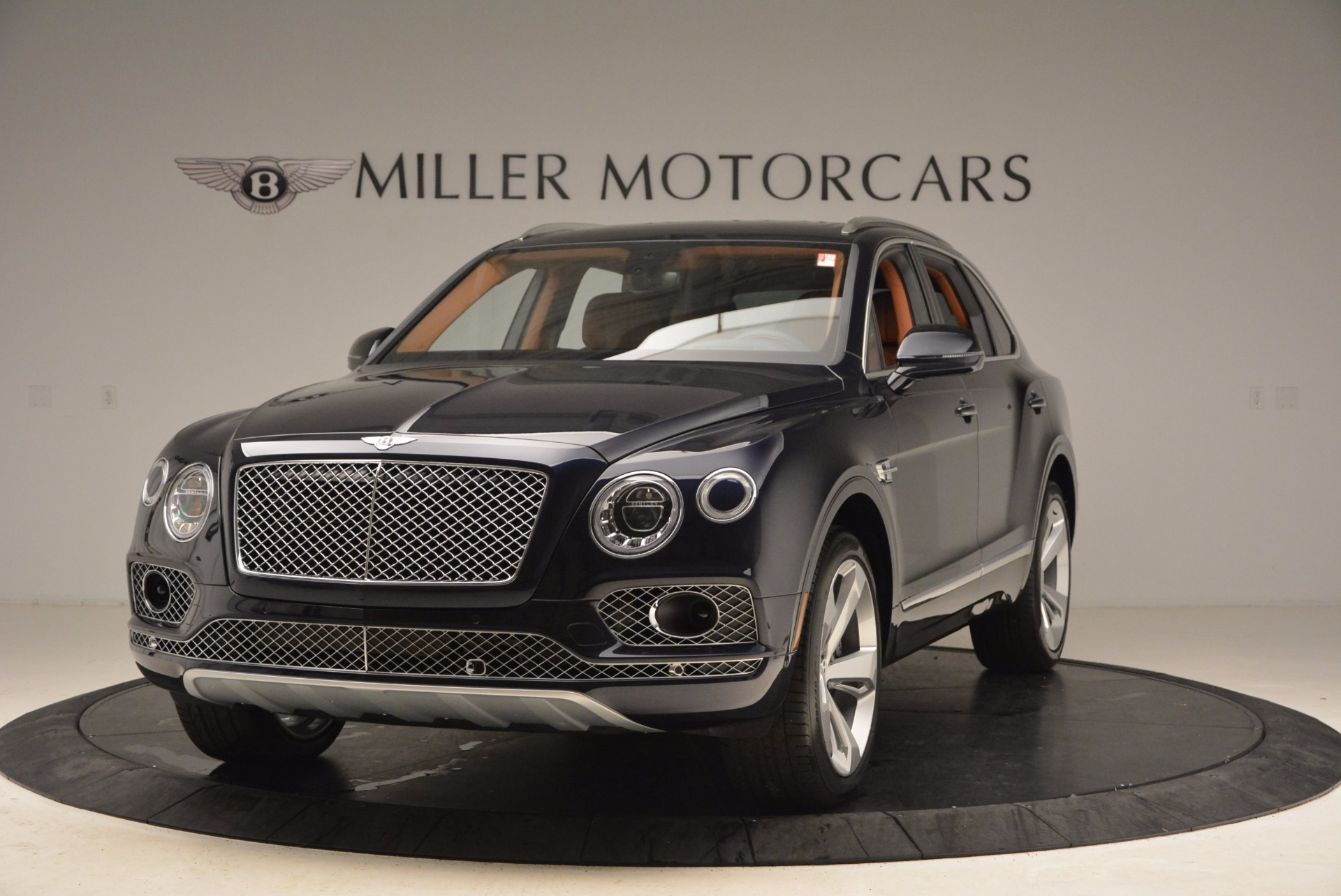 Used-2018-Bentley-Bentayga-W12-Signature