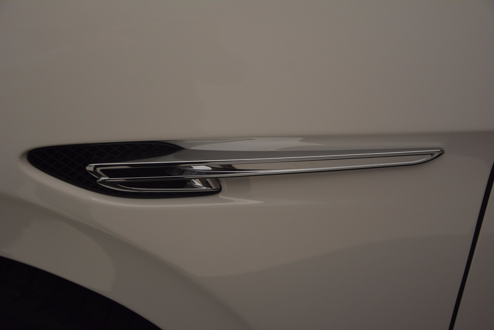 New-2017-Bentley-Flying-Spur-W12