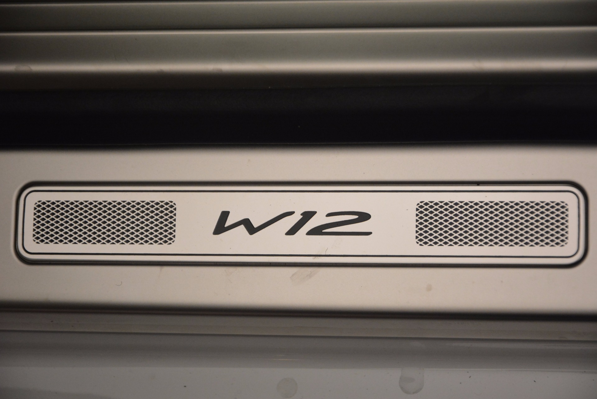 New-2017-Bentley-Flying-Spur-W12