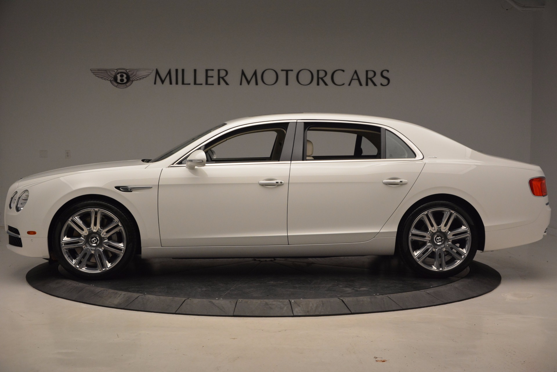 New-2017-Bentley-Flying-Spur-W12