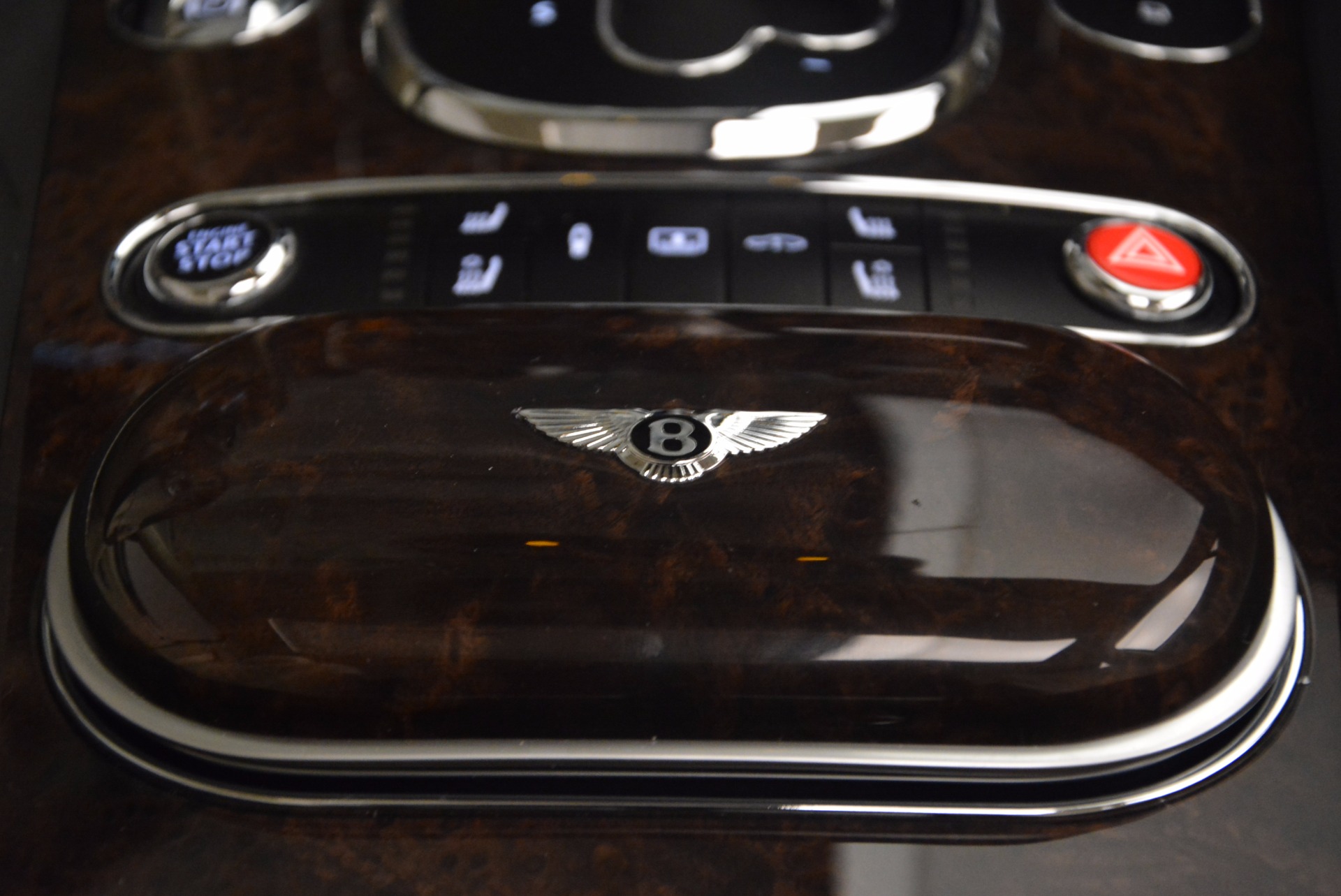 New-2017-Bentley-Flying-Spur-W12