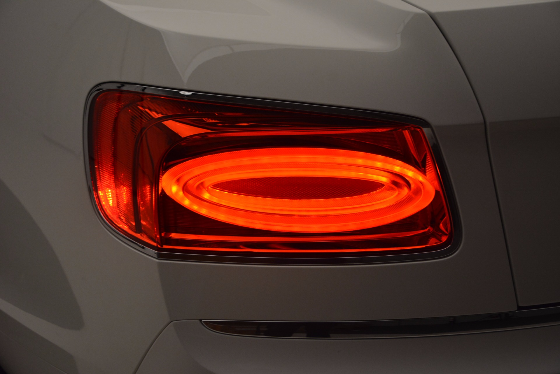 New-2017-Bentley-Flying-Spur-W12