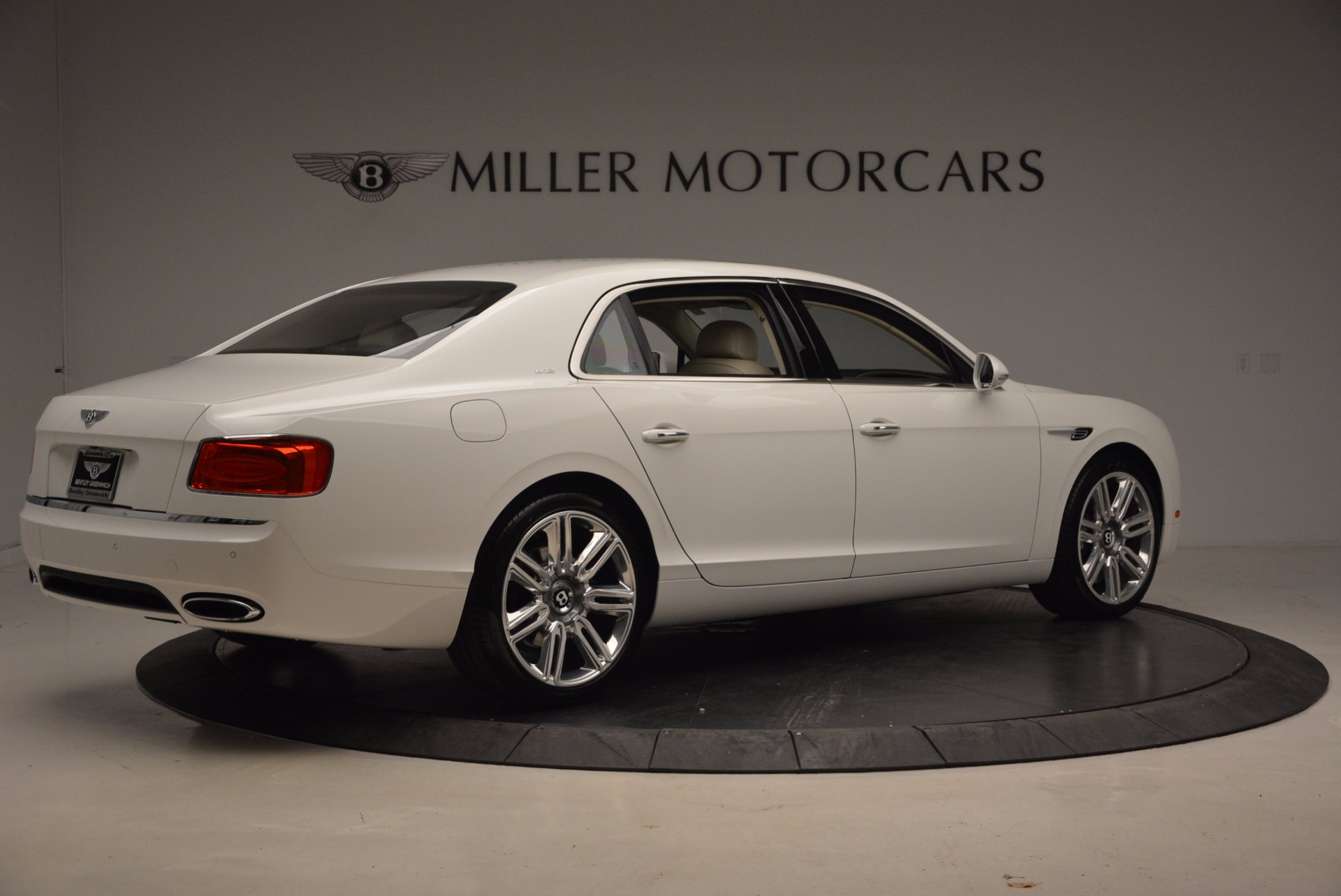 New-2017-Bentley-Flying-Spur-W12