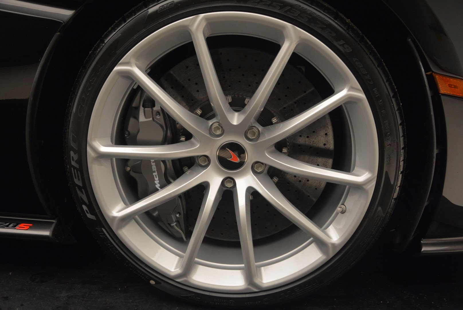 Used-2018-McLaren-570S-Spider