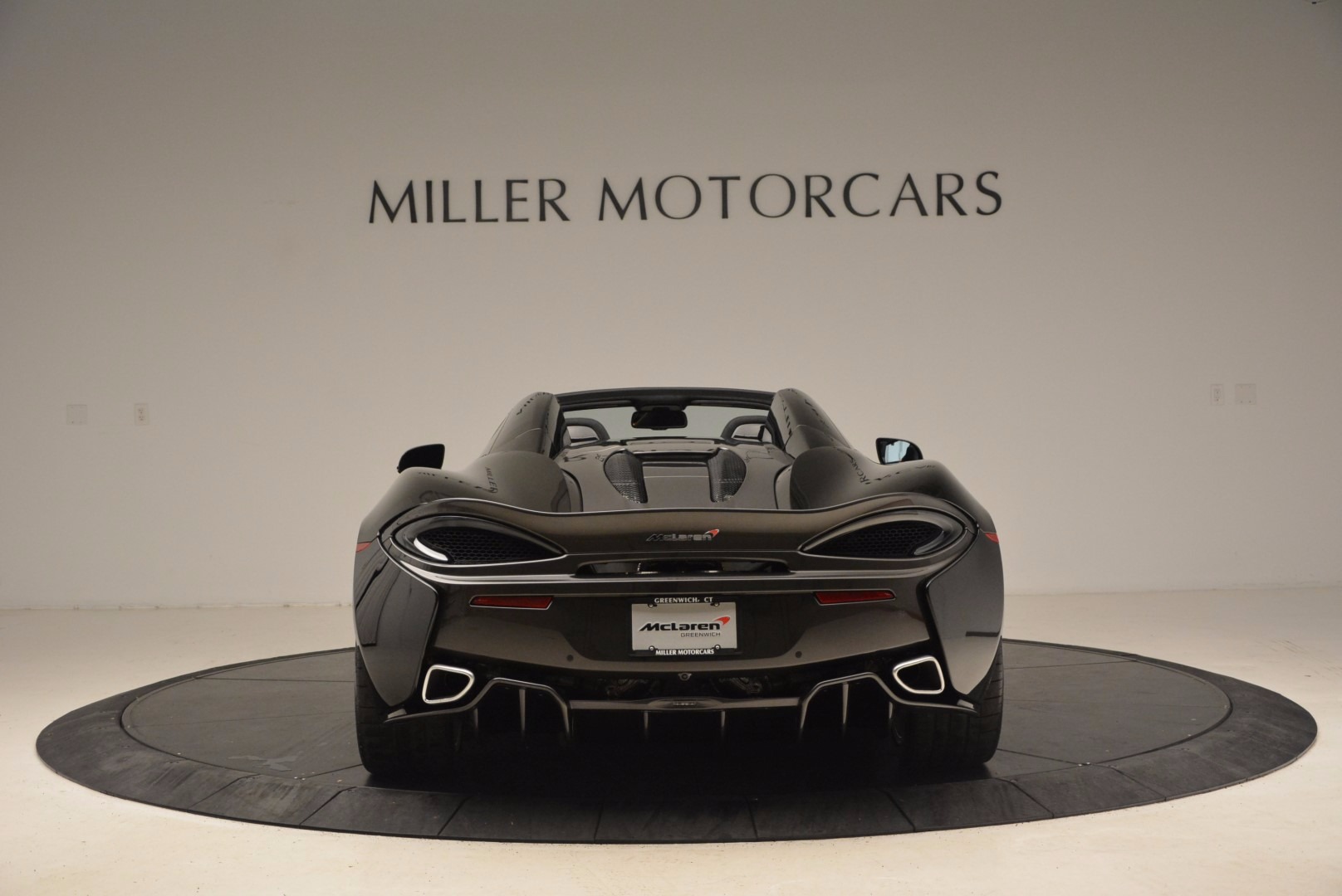 Used-2018-McLaren-570S-Spider