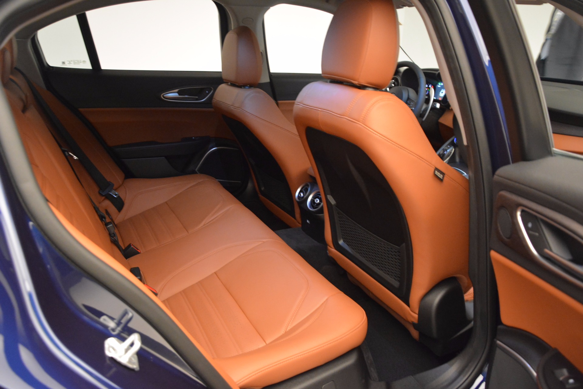 New-2018-Alfa-Romeo-Giulia-Ti-Sport-Q4