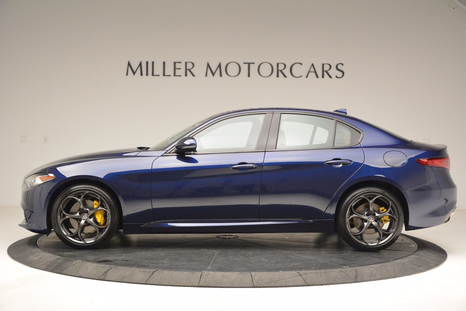 New-2018-Alfa-Romeo-Giulia-Ti-Sport-Q4