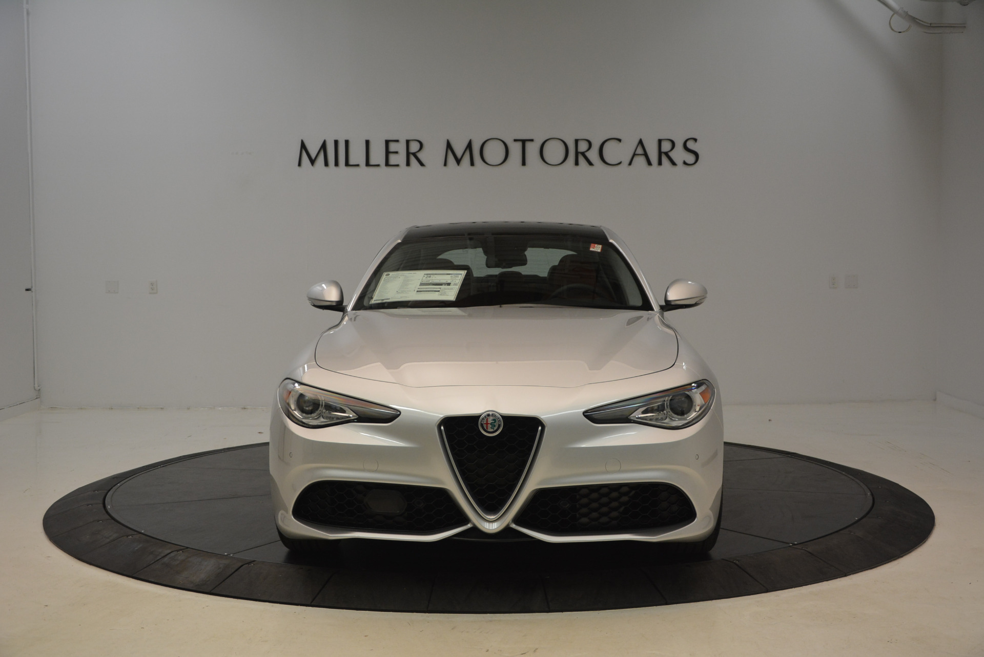 New-2018-Alfa-Romeo-Giulia-Ti-Sport-Q4