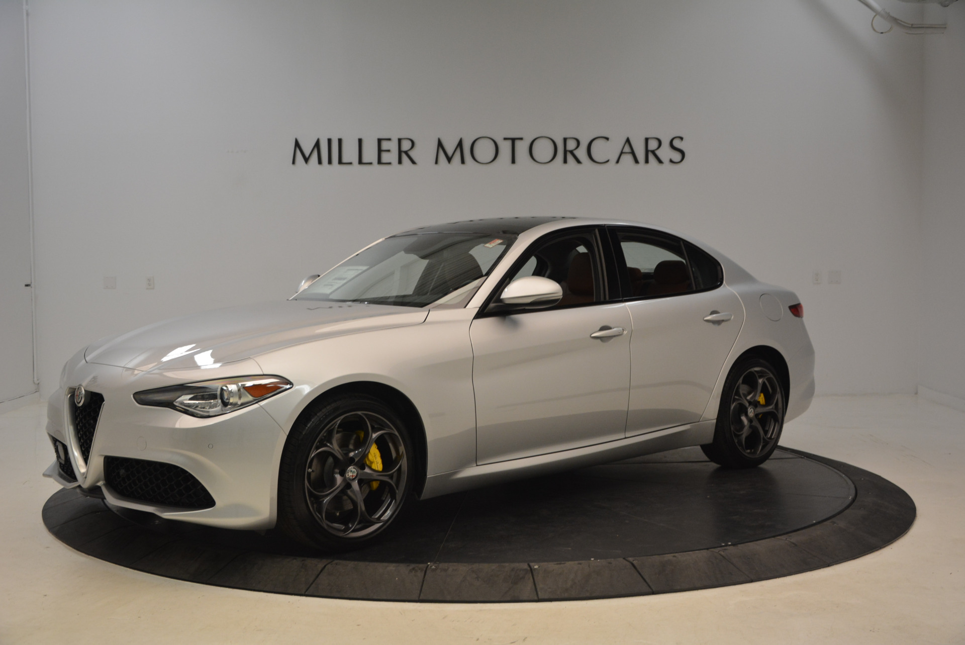 New-2018-Alfa-Romeo-Giulia-Ti-Sport-Q4
