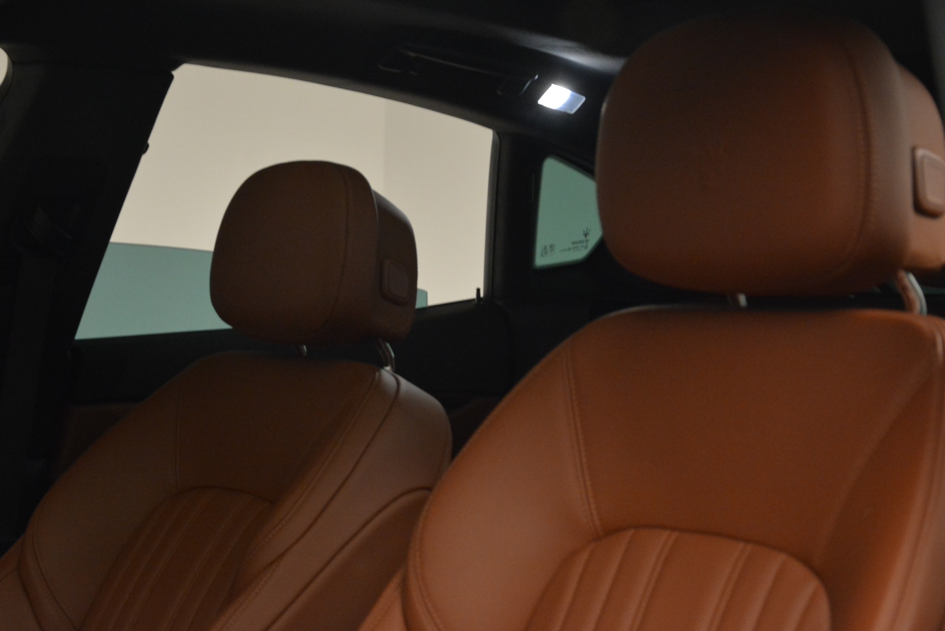 New-2018-Maserati-Levante-Q4-GranLusso