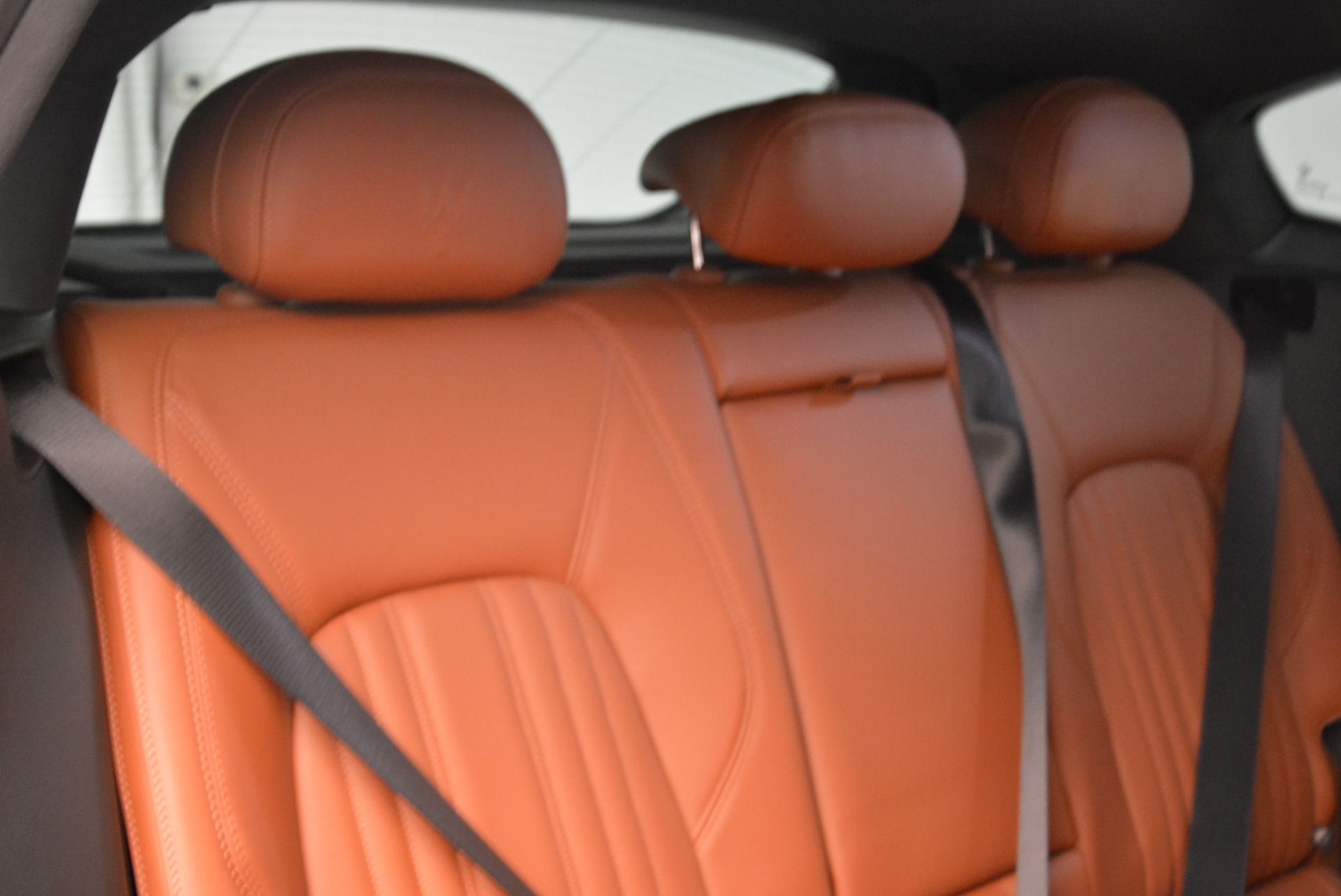 New-2018-Maserati-Levante-Q4-GranLusso