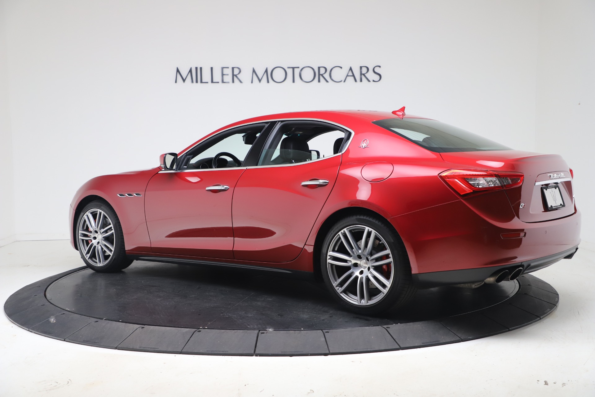 Used-2016-Maserati-Ghibli-S-Q4