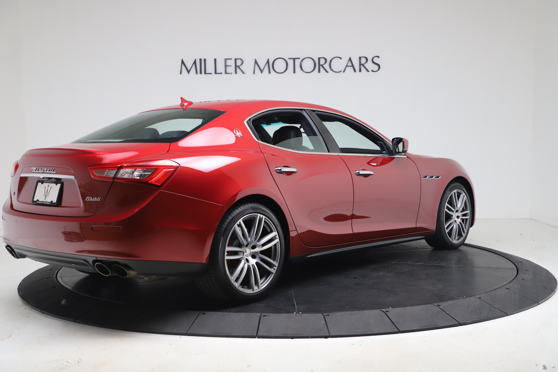 Used-2016-Maserati-Ghibli-S-Q4