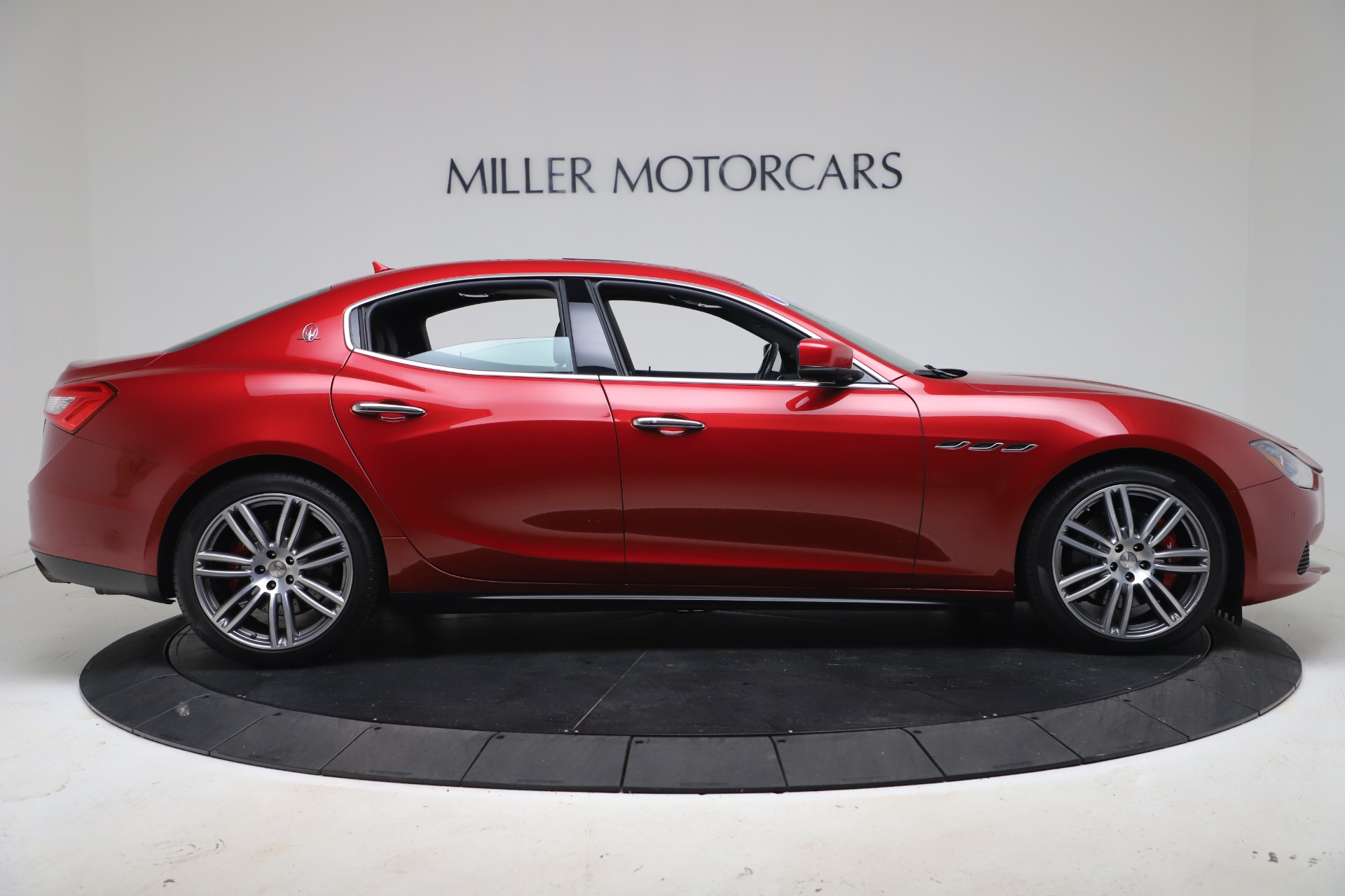 Used-2016-Maserati-Ghibli-S-Q4