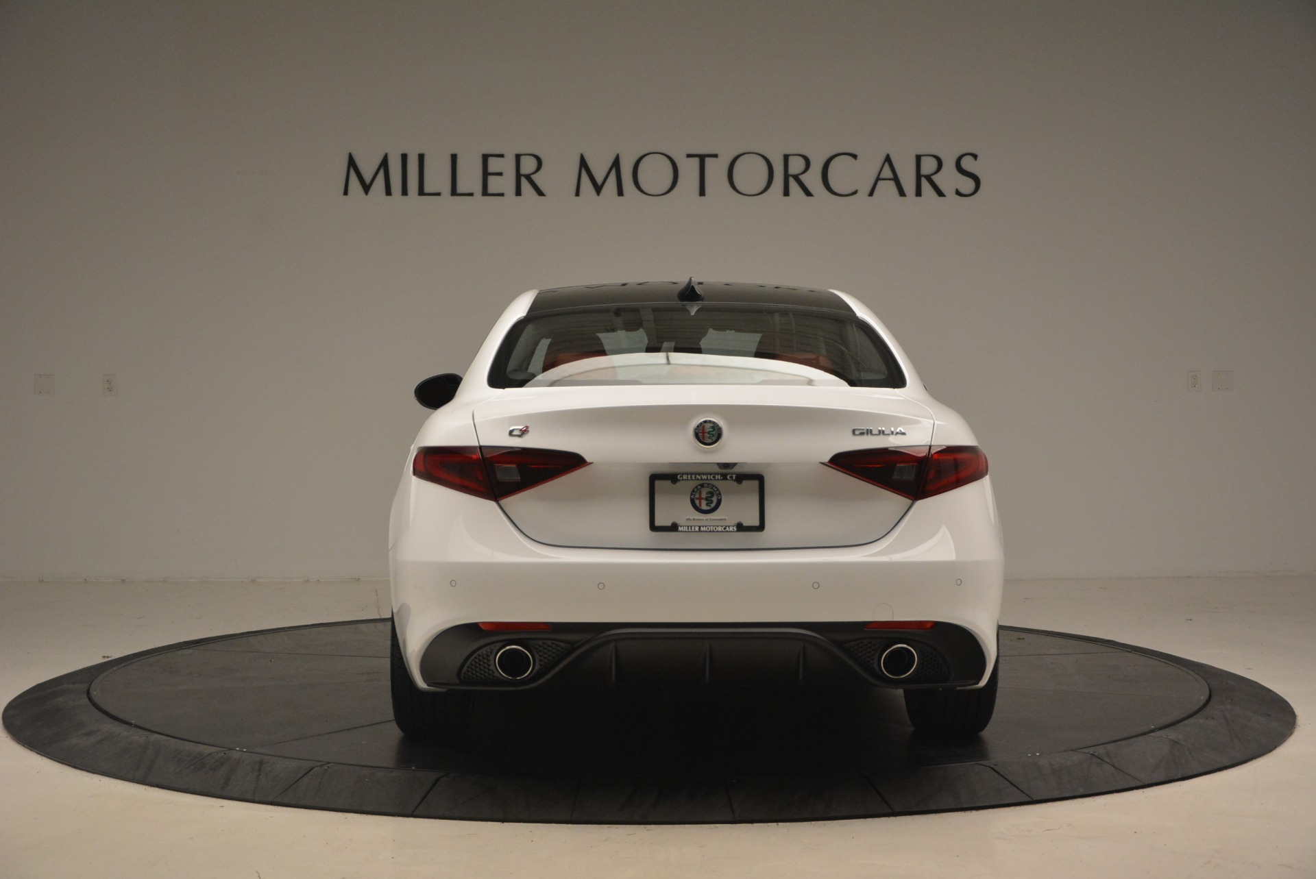 New-2018-Alfa-Romeo-Giulia-Ti-Sport-Q4