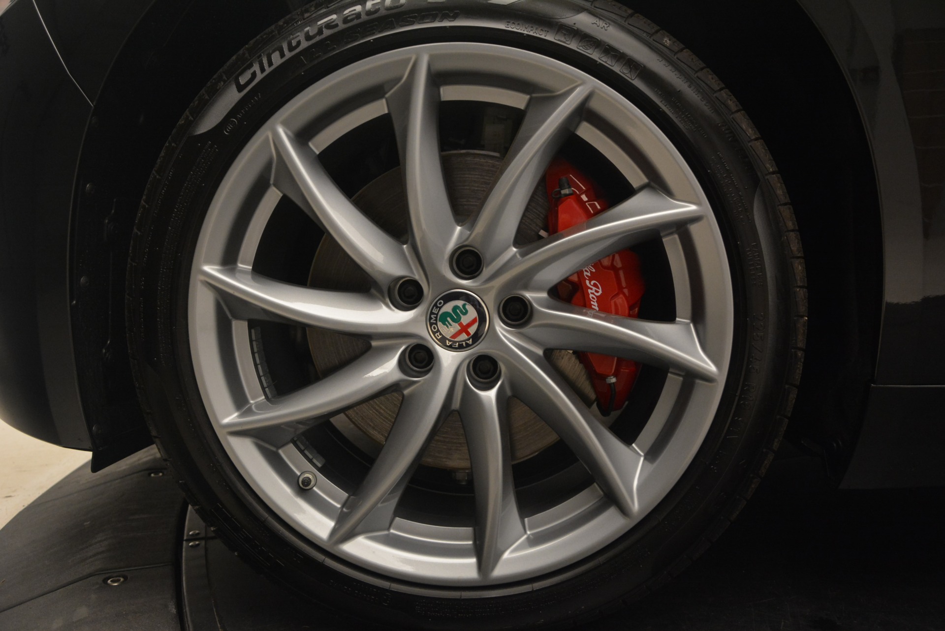 New-2018-Alfa-Romeo-Giulia-Q4