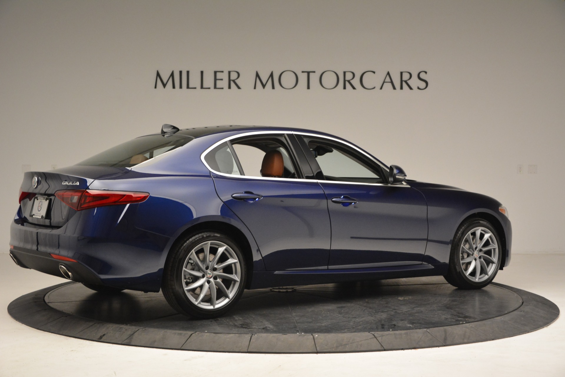 New-2018-Alfa-Romeo-Giulia-Q4