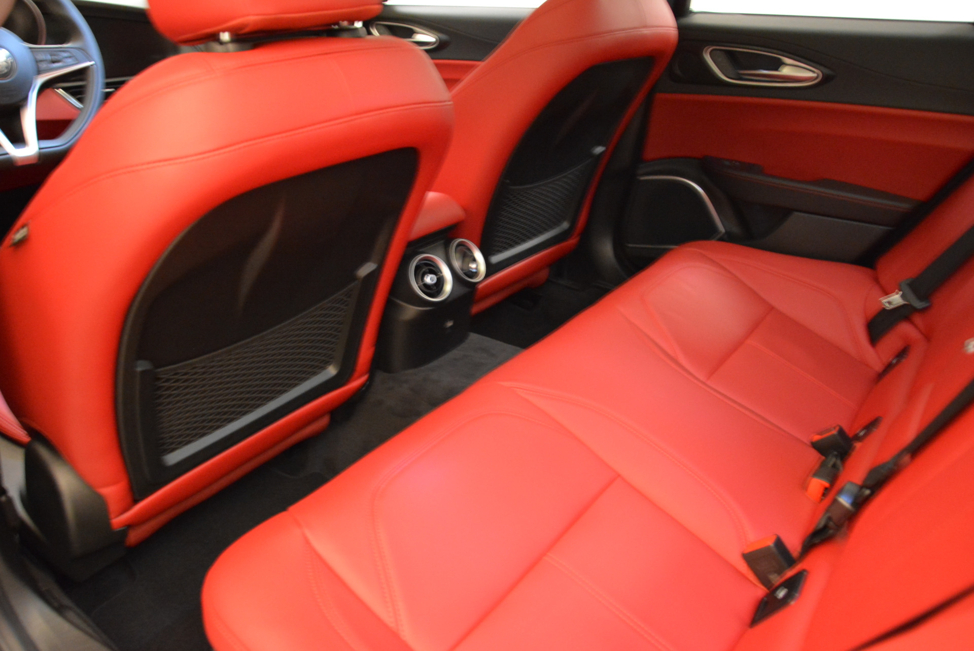 New-2018-Alfa-Romeo-Giulia-Q4