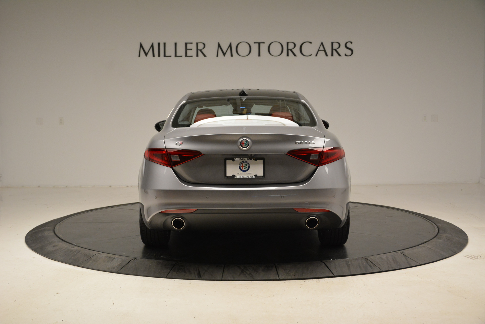 New-2018-Alfa-Romeo-Giulia-Q4