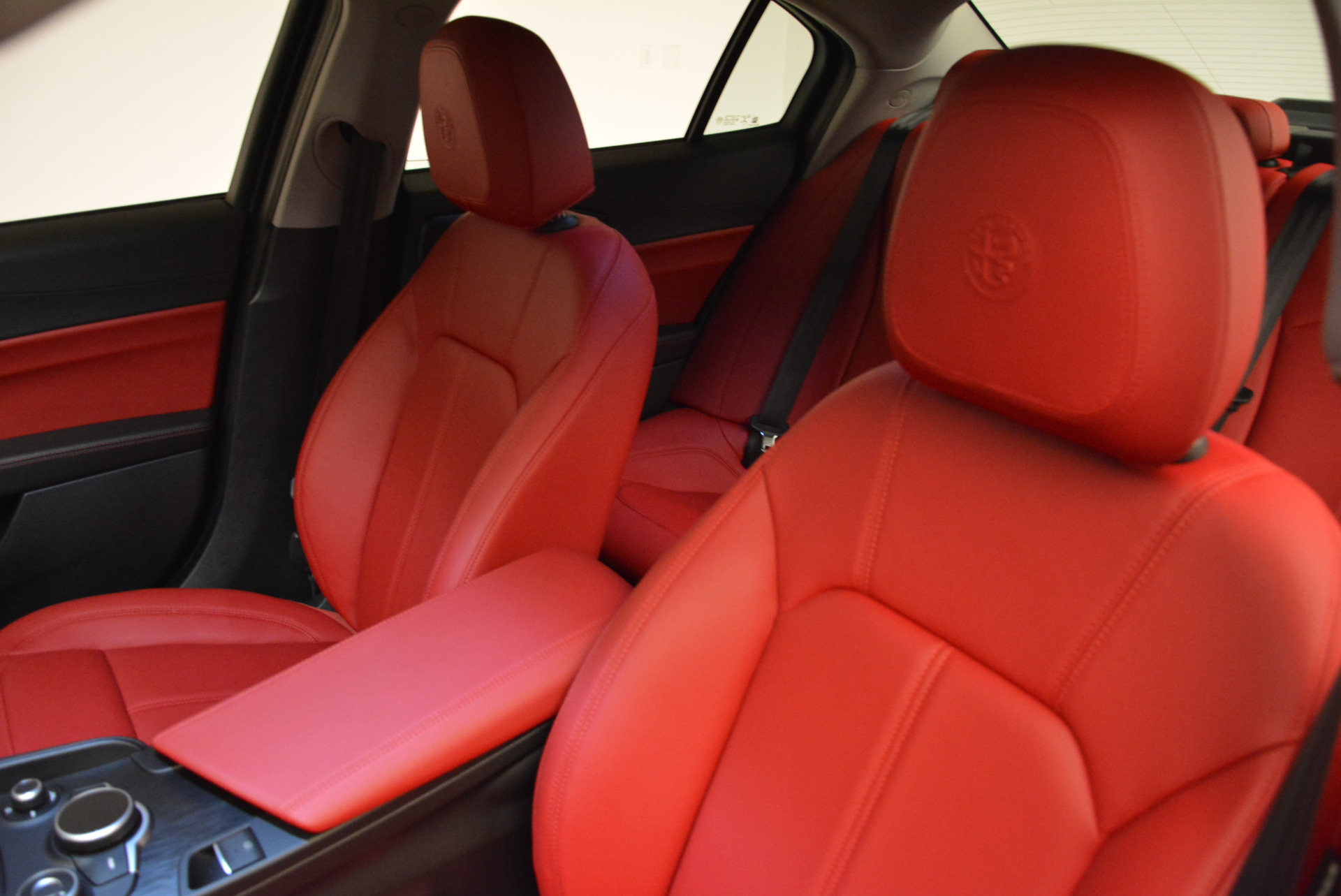 New-2018-Alfa-Romeo-Giulia-Q4