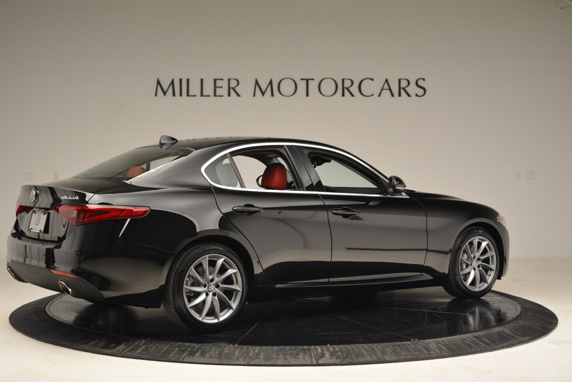 New-2018-Alfa-Romeo-Giulia-Q4