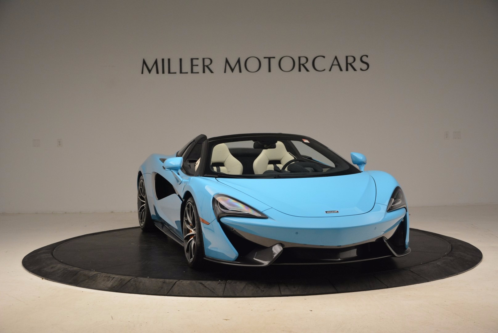 New-2018-McLaren-570S-Spider
