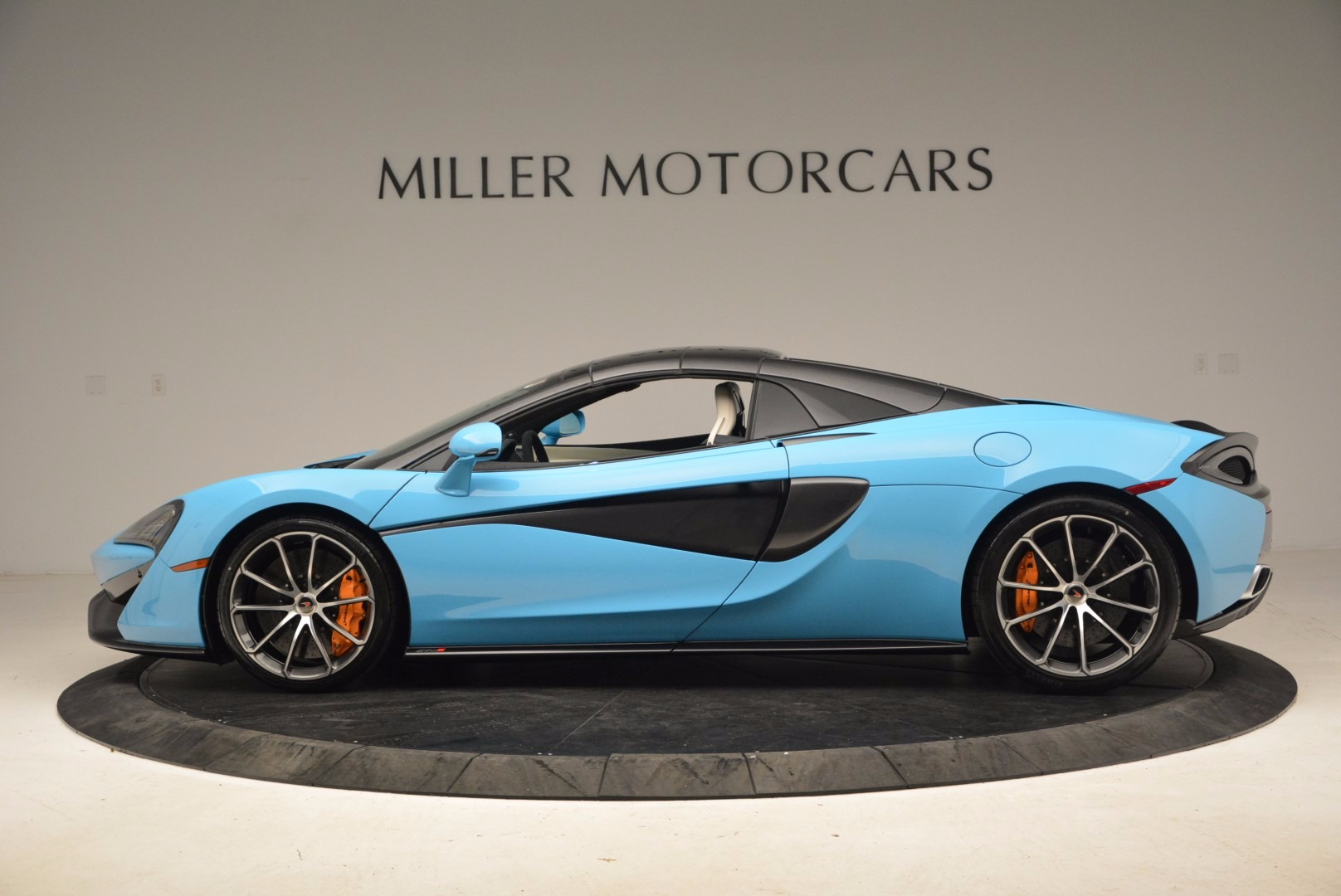 New-2018-McLaren-570S-Spider