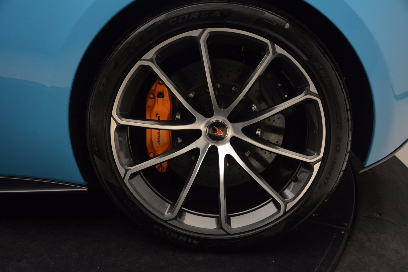 New-2018-McLaren-570S-Spider