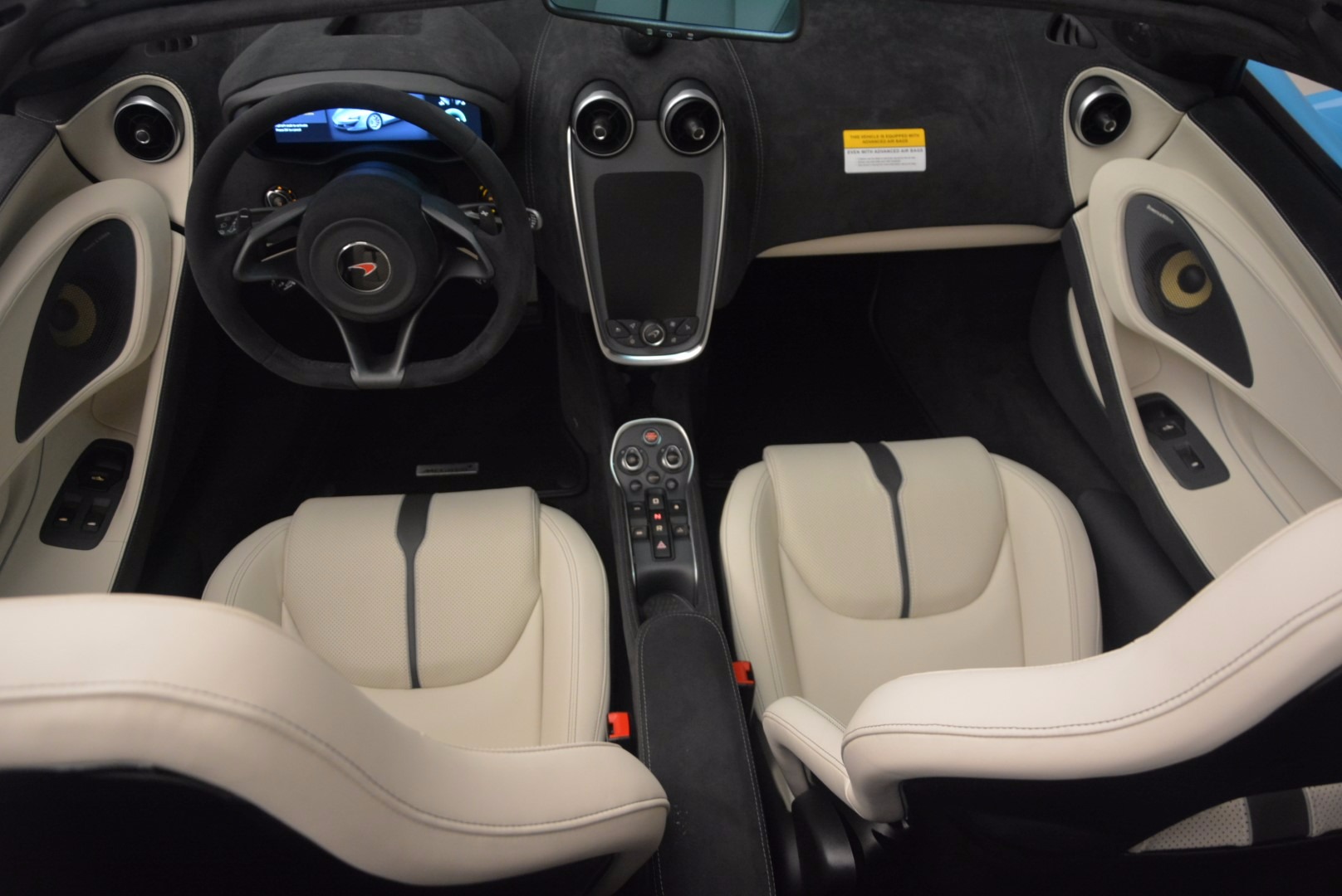 New-2018-McLaren-570S-Spider