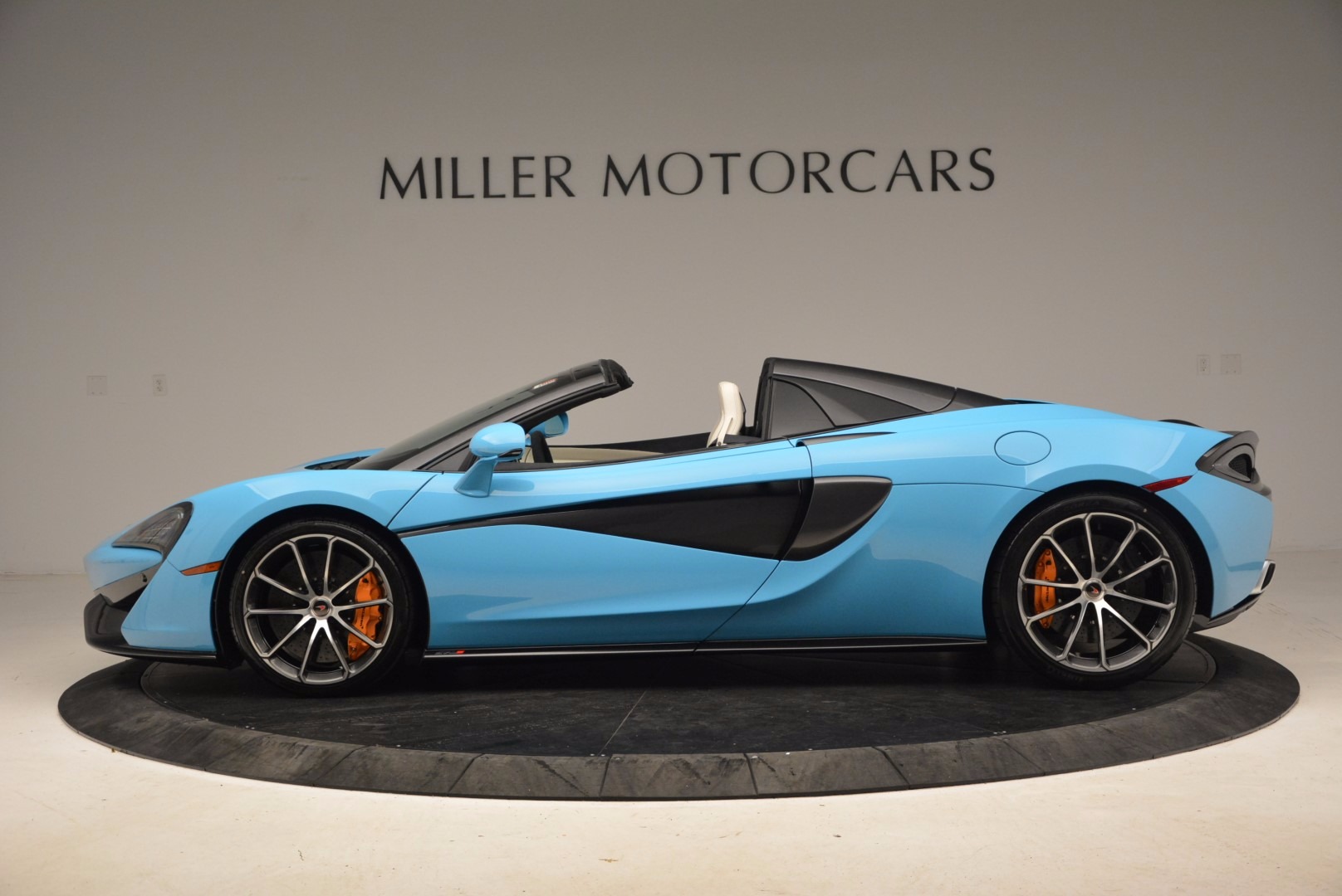 New-2018-McLaren-570S-Spider