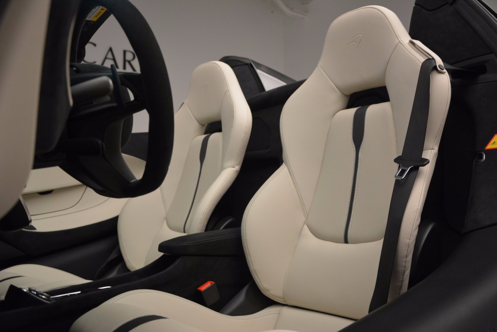 New-2018-McLaren-570S-Spider