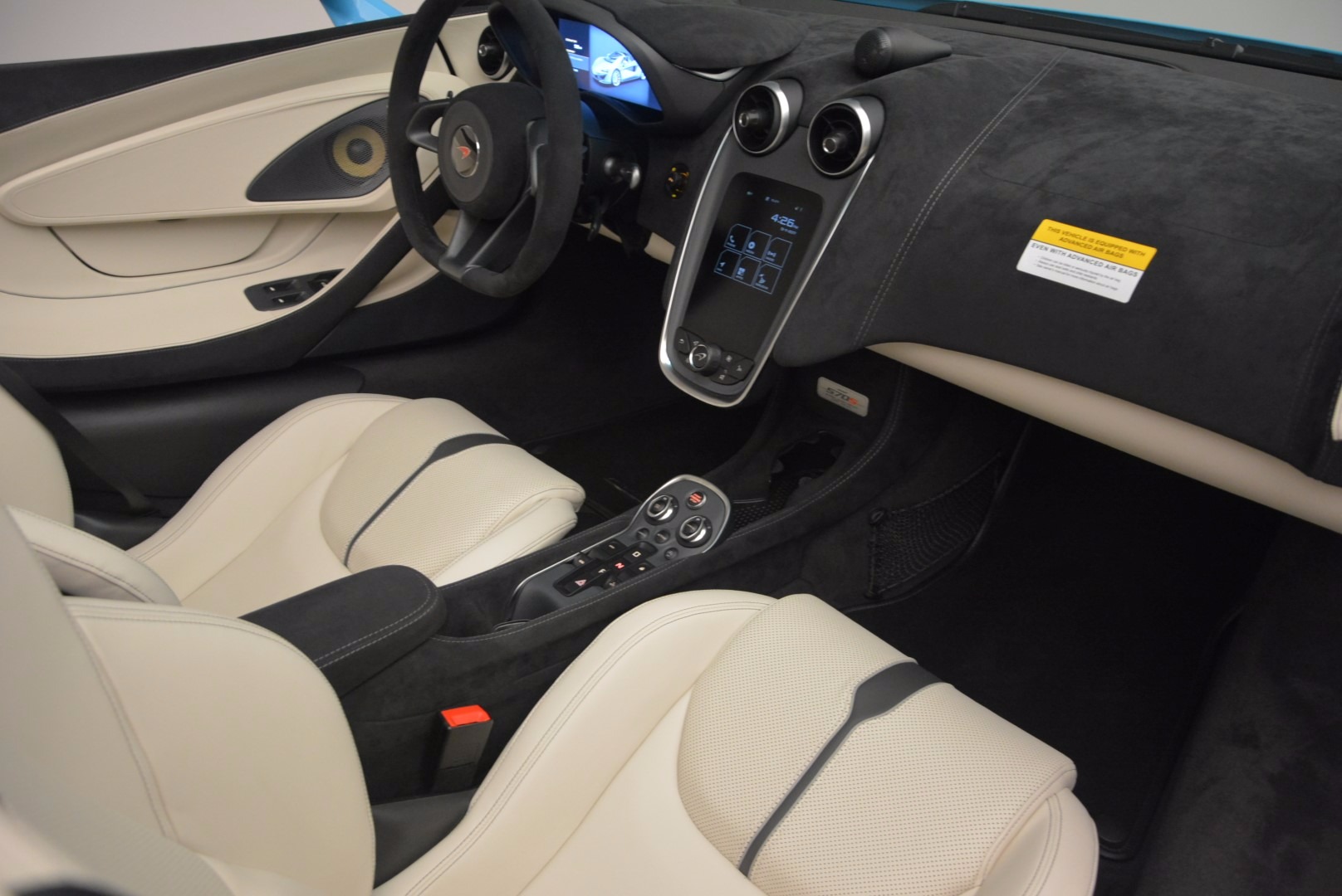 New-2018-McLaren-570S-Spider