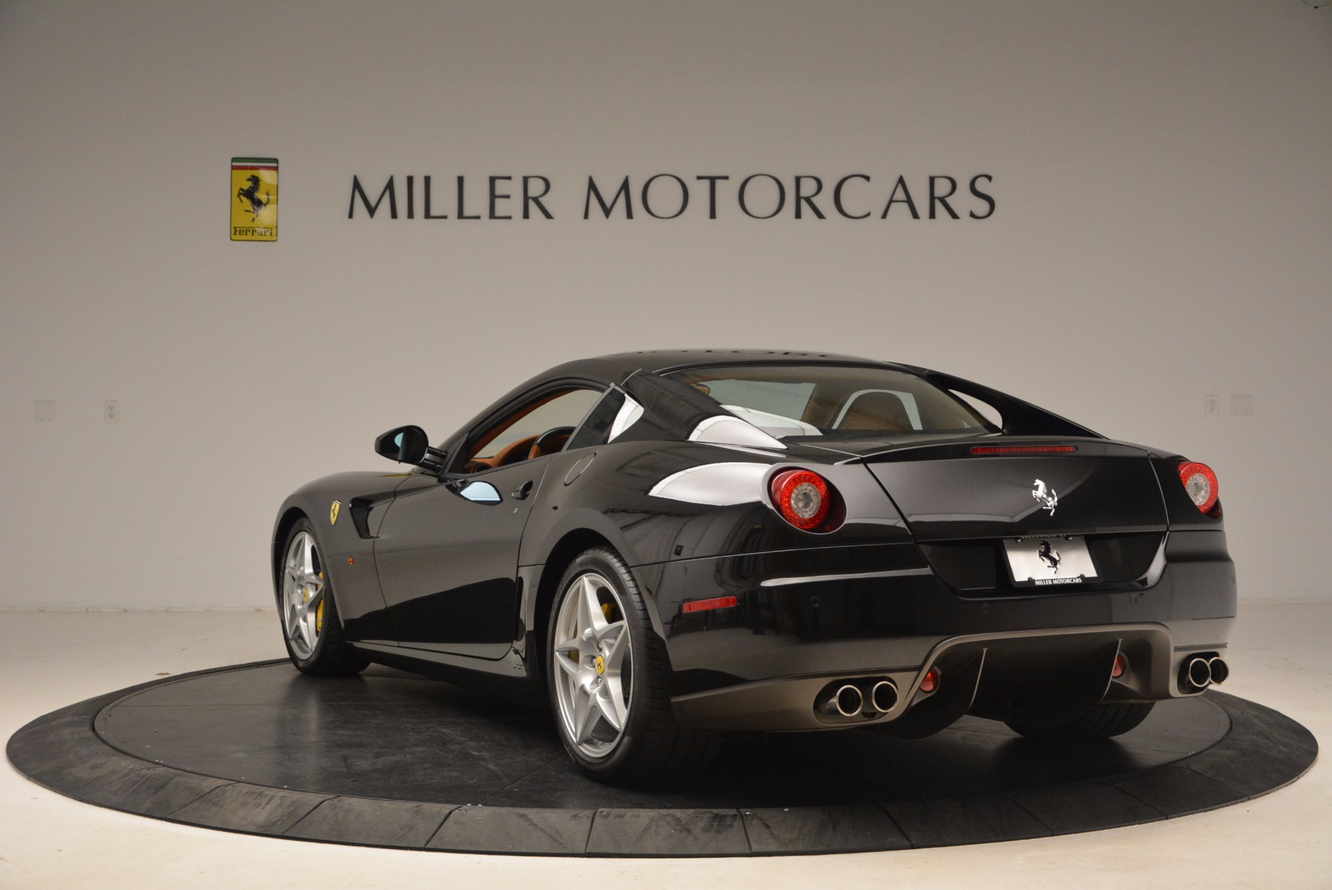 Used-2008-Ferrari-599-GTB-Fiorano