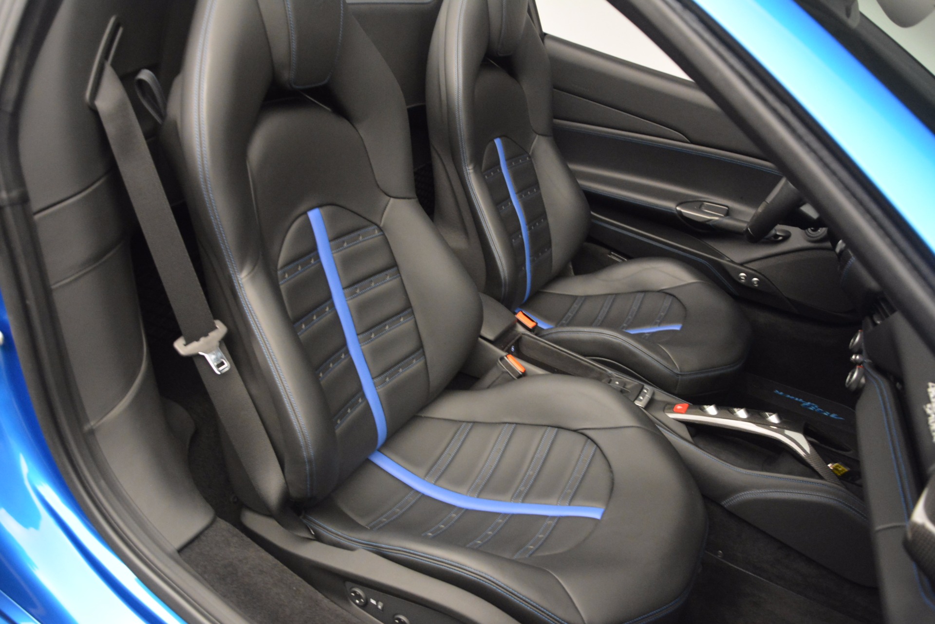 Used-2017-Ferrari-488-Spider