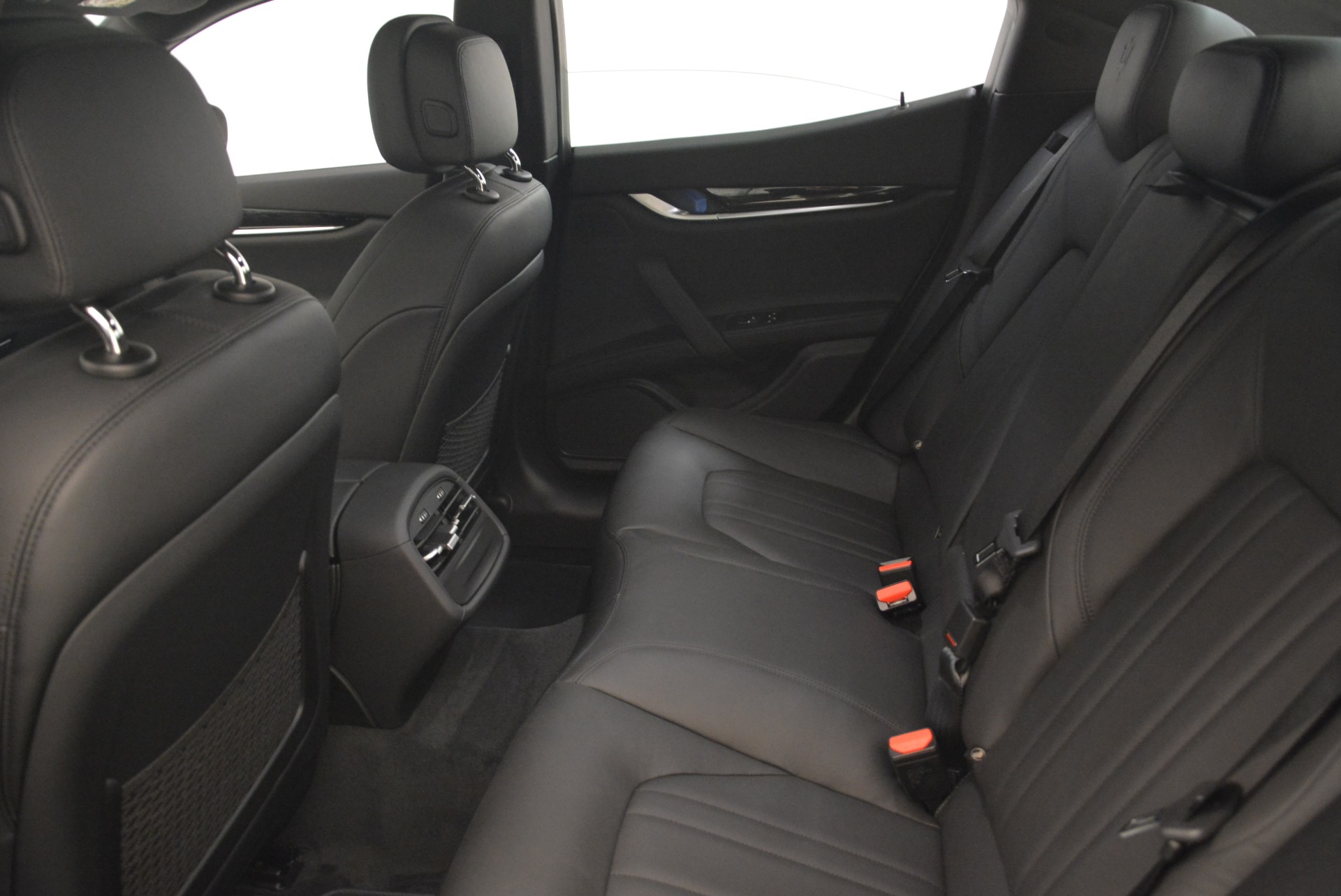 New-2018-Maserati-Ghibli-S-Q4