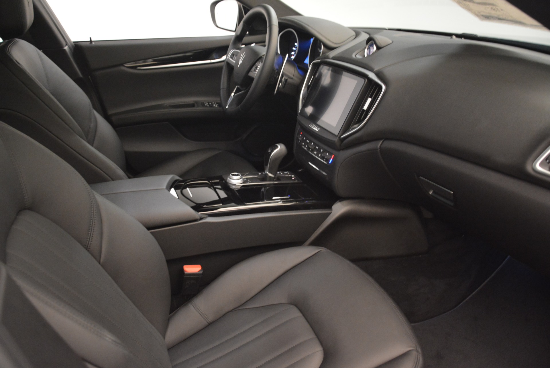 New-2018-Maserati-Ghibli-S-Q4