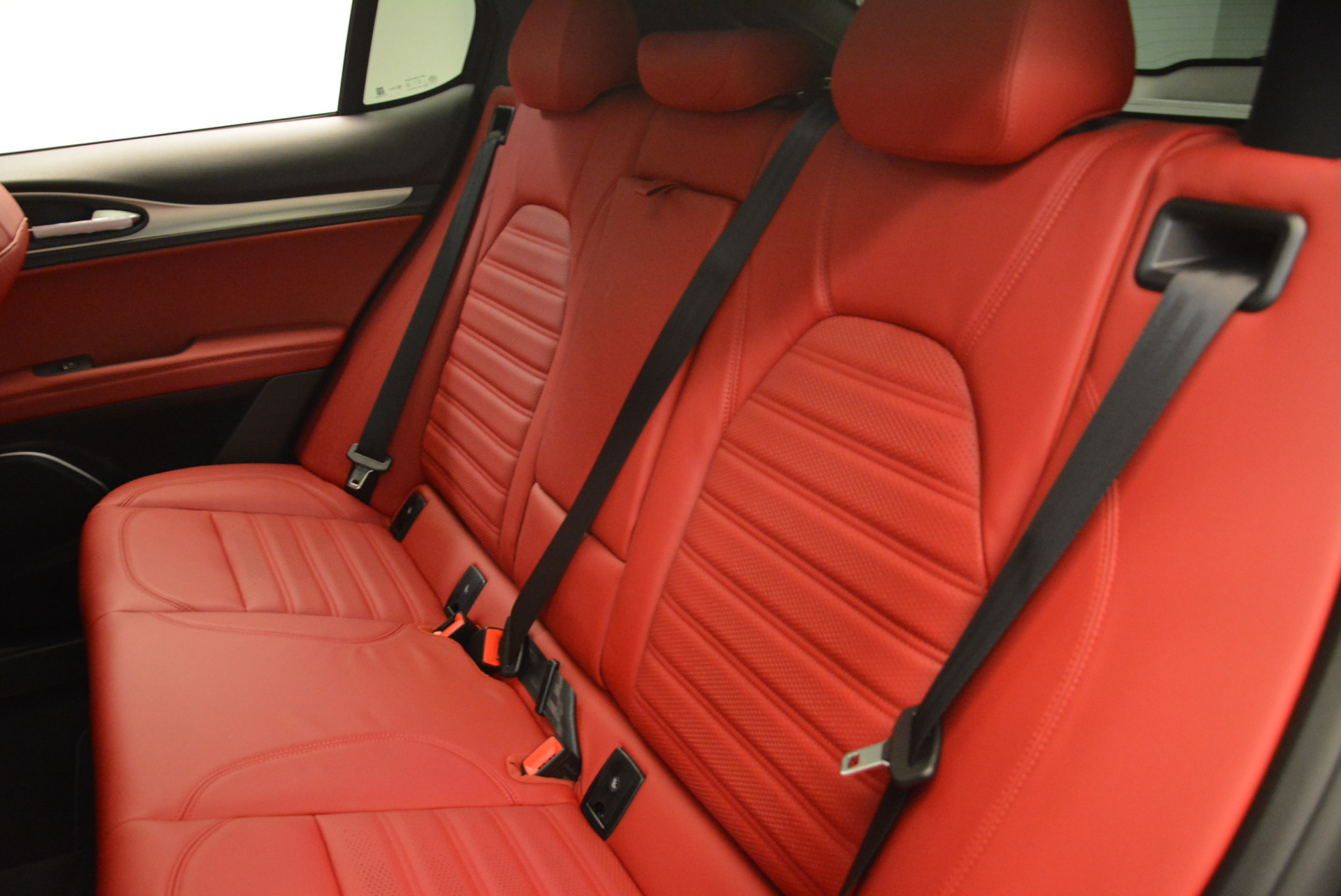 New-2018-Alfa-Romeo-Stelvio-Ti-Sport-Q4