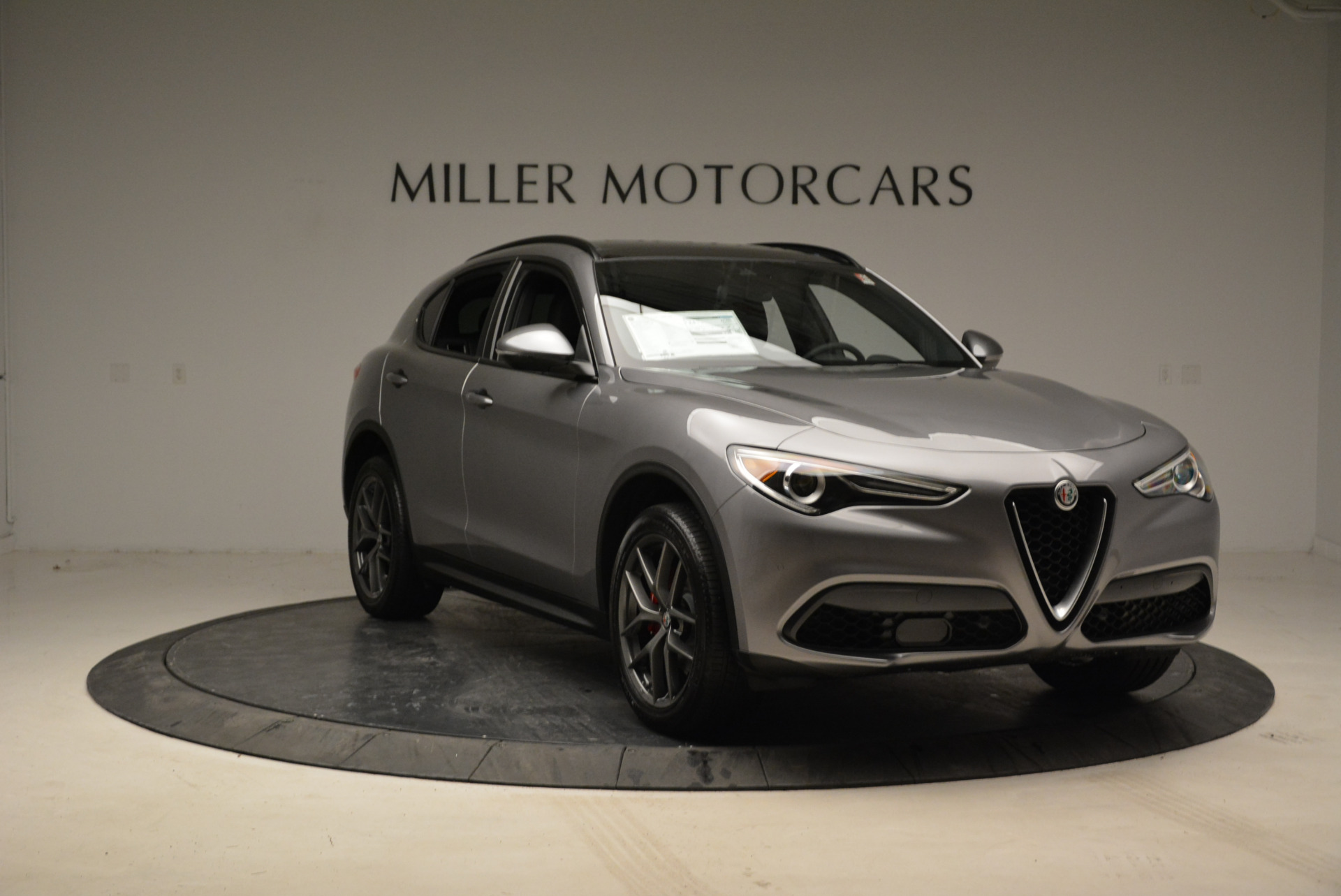 New-2018-Alfa-Romeo-Stelvio-Ti-Sport-Q4