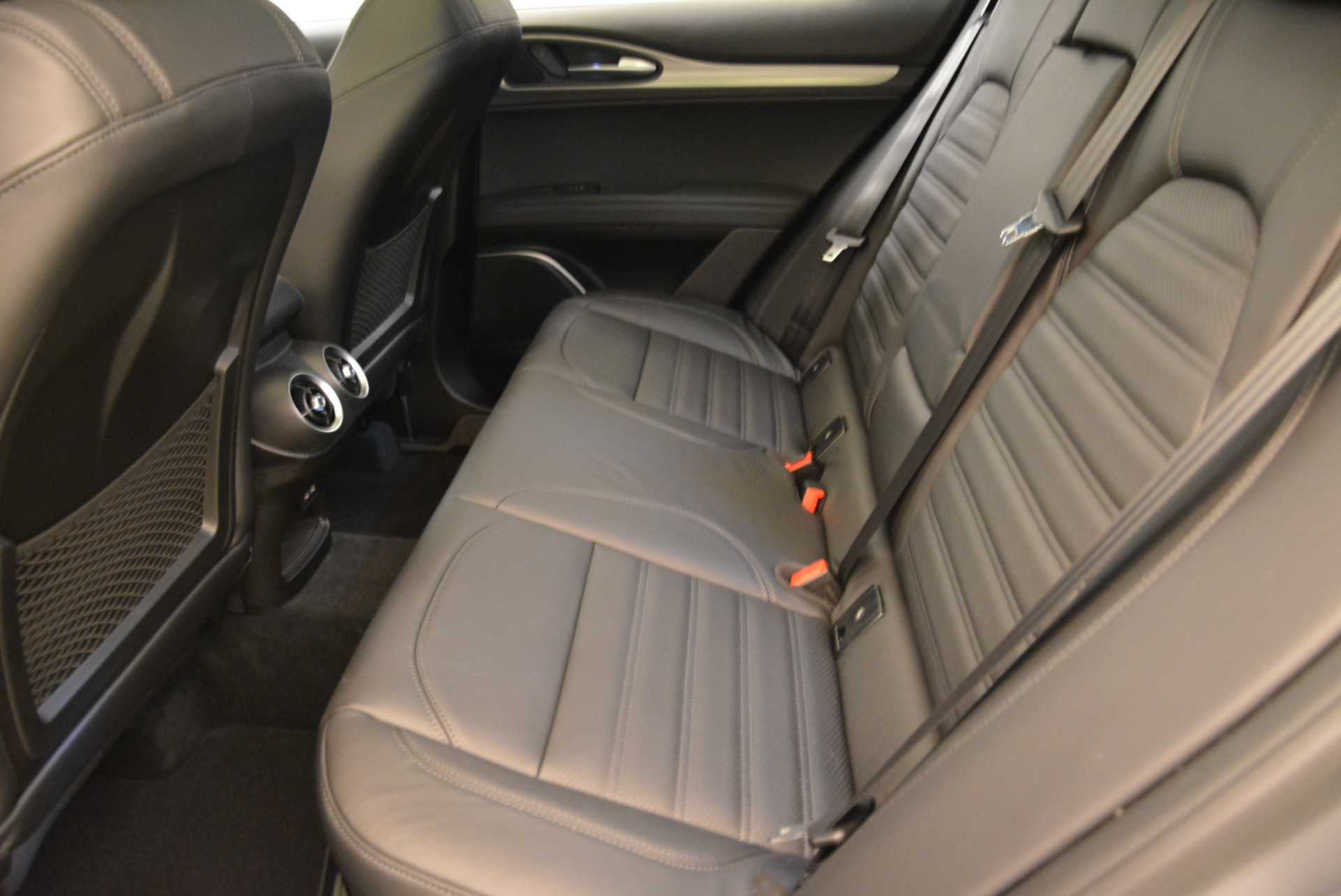 New-2018-Alfa-Romeo-Stelvio-Ti-Sport-Q4