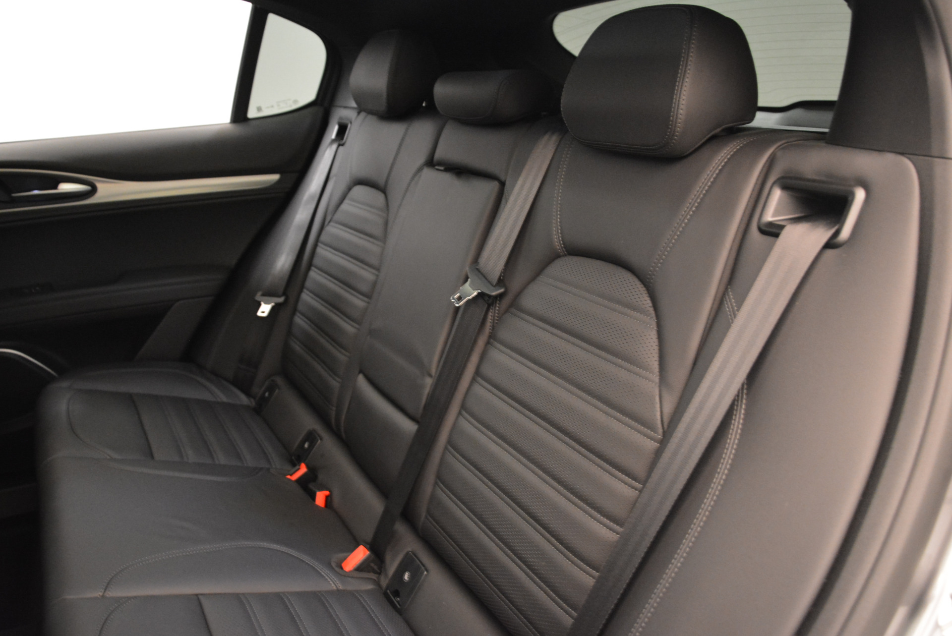 New-2018-Alfa-Romeo-Stelvio-Ti-Sport-Q4