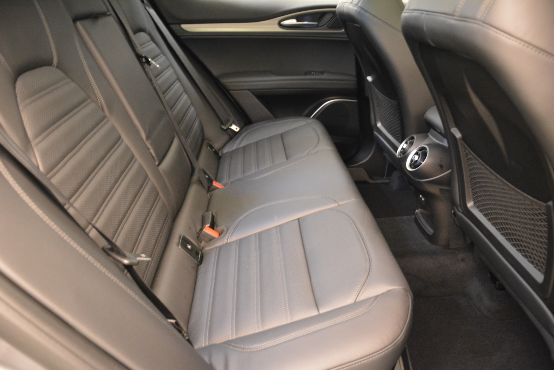 New-2018-Alfa-Romeo-Stelvio-Ti-Sport-Q4