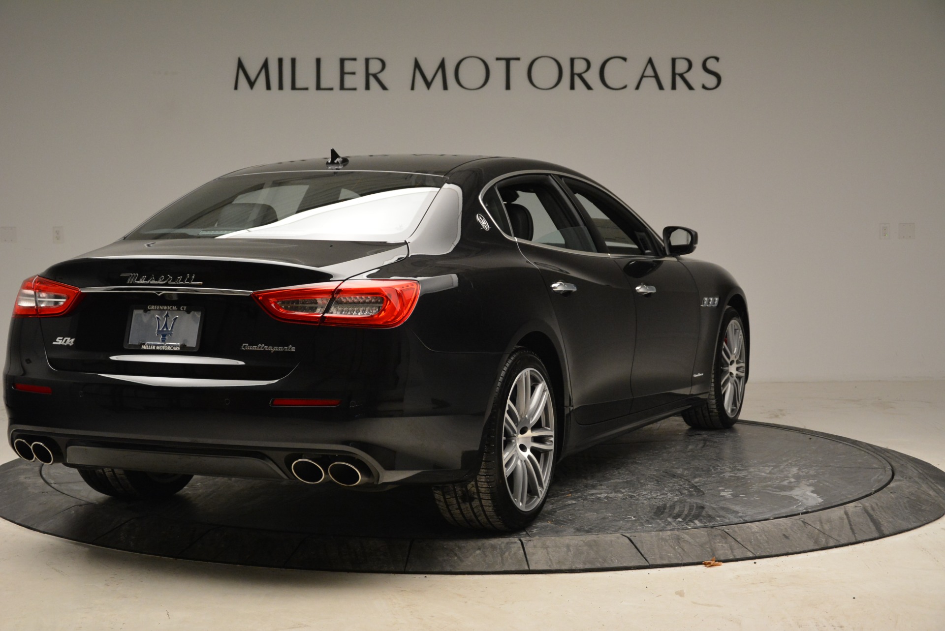 Used-2018-Maserati-Quattroporte-S-Q4-GranLusso