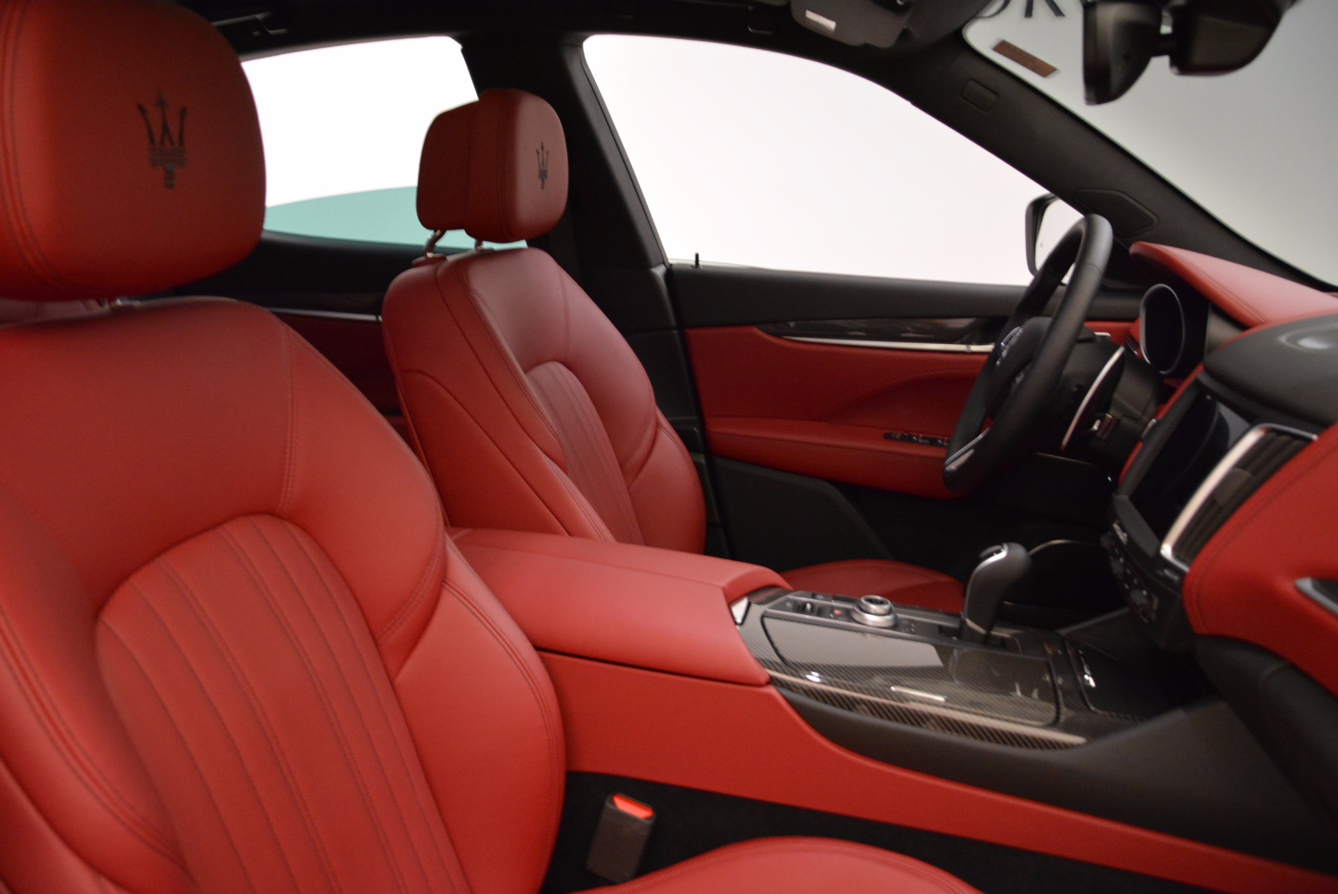 New-2017-Maserati-Levante-S-Q4