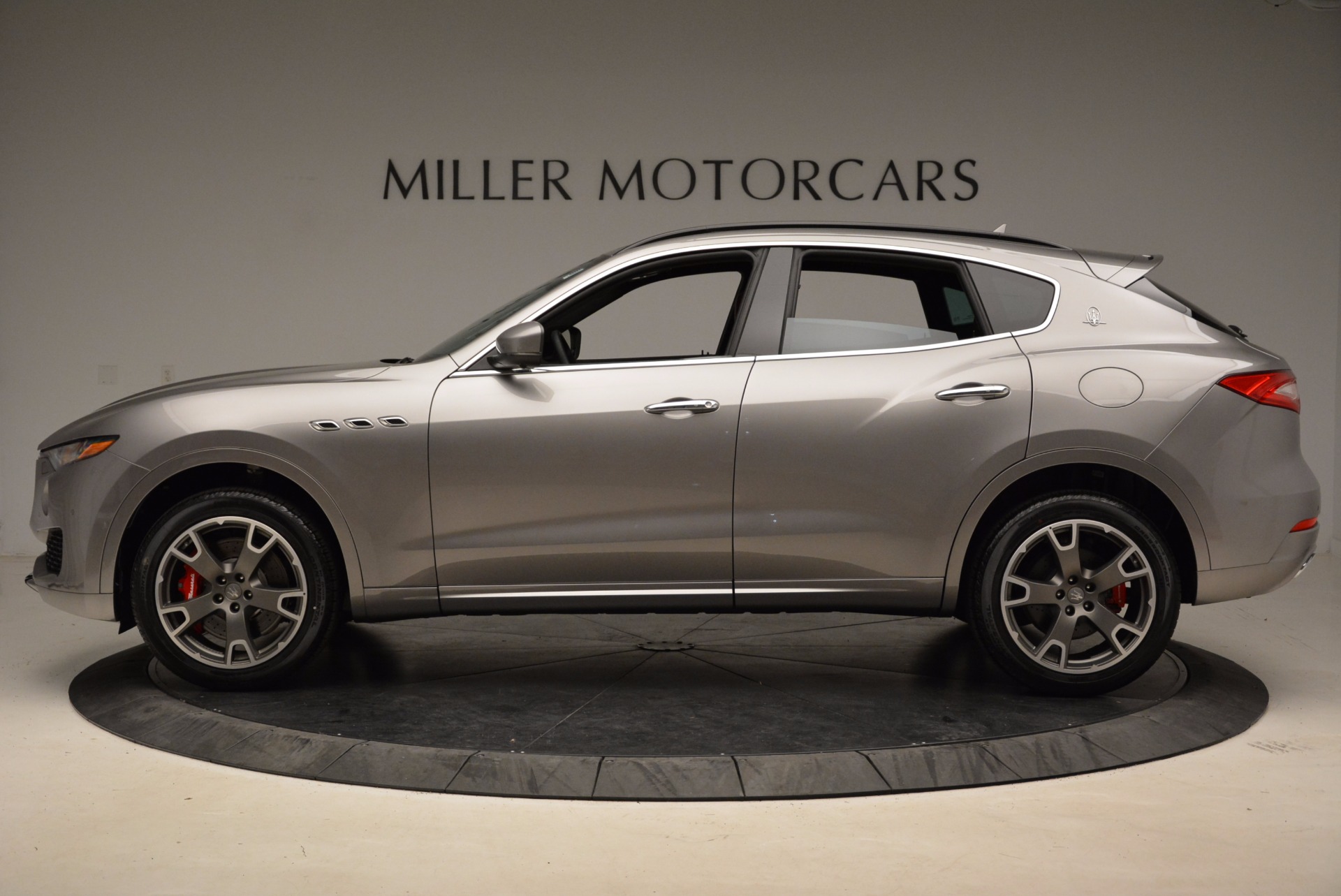 New-2017-Maserati-Levante-S-Q4