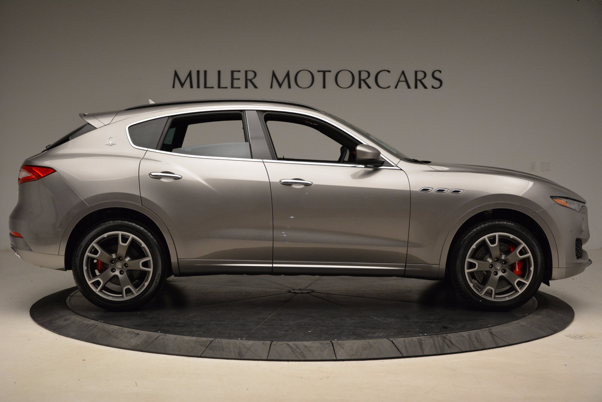 New-2017-Maserati-Levante-S-Q4